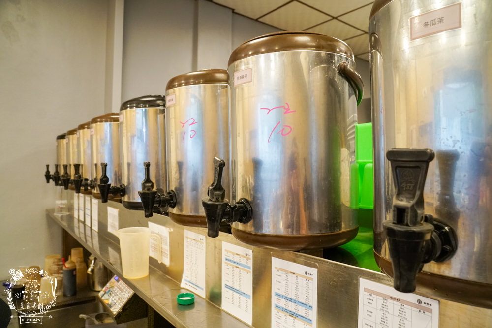 杜芳子古味茶鋪(鳳山店)超好拍的復古茶飲店鳳山也喝的到囉!A級牧場禾香鮮乳香醇濃厚超好喝! - 第10張圖 杜芳子古味茶鋪(鳳山店)超好拍的復古茶飲店鳳山也喝的到囉!A級牧場禾香鮮乳香醇濃厚超好喝!