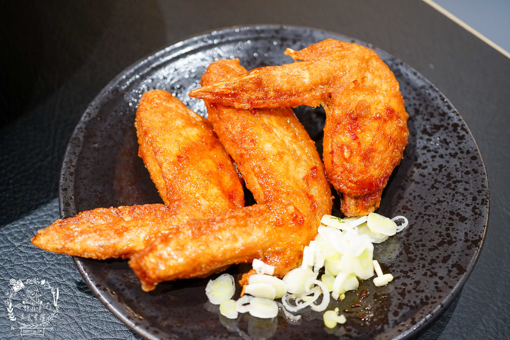 高雄巨蛋拉麵[東京油組総本店]南部首間日本人氣油拌麵!漢神新開幕人氣拉麵~