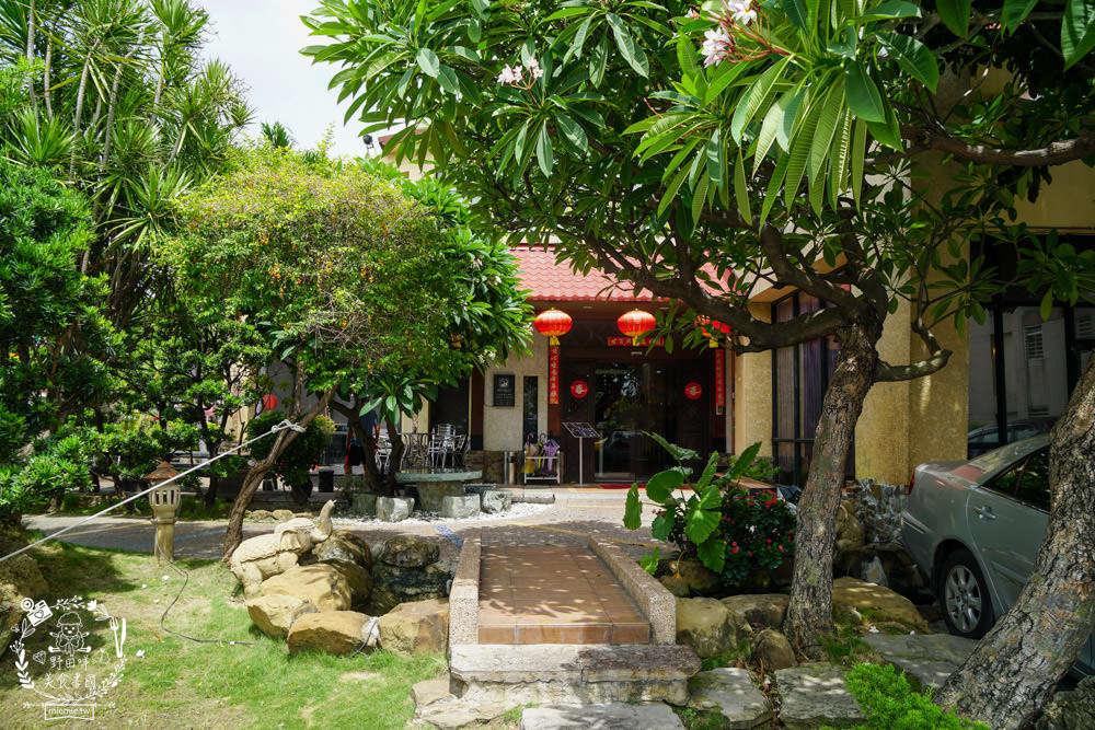 東坡醉月餐館|高雄598元有高達80種選項的中式料理吃到飽!古香古色的裝潢環境用餐氛圍好清幽!