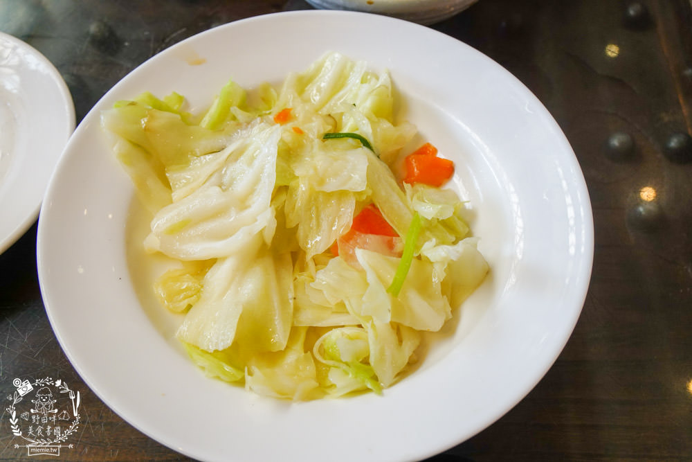 東坡醉月餐館|高雄598元有高達80種選項的中式料理吃到飽!古香古色的裝潢環境用餐氛圍好清幽!