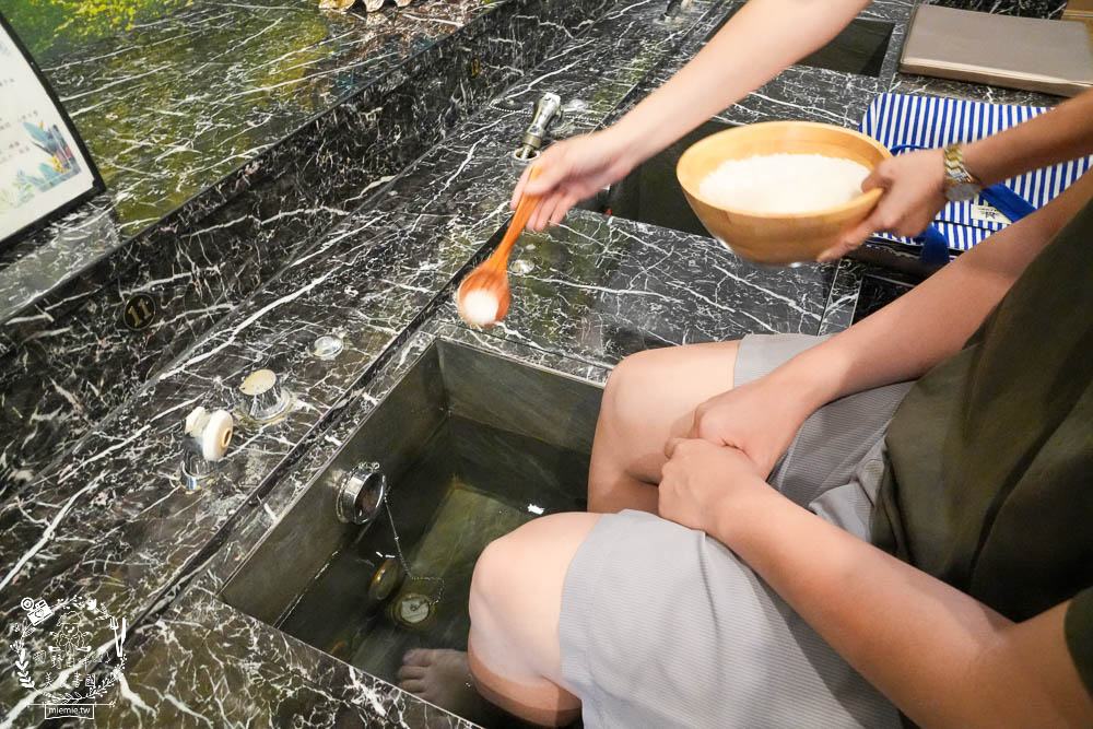 松足霖足體養生館文山館|鳳山超大間又舒適的腳底按摩!還有全身指壓油壓的按摩選擇!