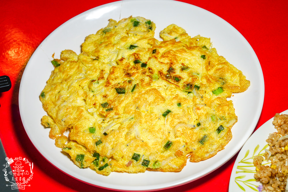 枋寮美食推薦[龍炭烤熱炒火鍋]枋寮欣賞港邊船隻與夕陽餘暉的景觀餐廳!午仔魚一夜干人氣必點!