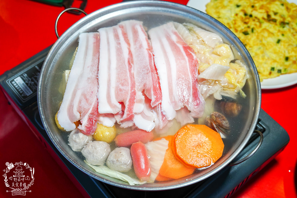 枋寮美食推薦[龍炭烤熱炒火鍋]枋寮欣賞港邊船隻與夕陽餘暉的景觀餐廳!午仔魚一夜干人氣必點!