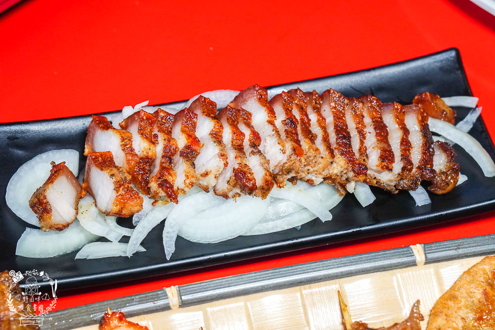 枋寮美食推薦[龍炭烤熱炒火鍋]枋寮欣賞港邊船隻與夕陽餘暉的景觀餐廳!午仔魚一夜干人氣必點!