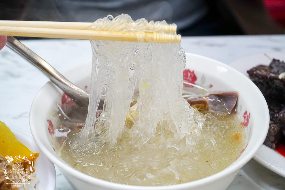 高雄[林天生肉燥飯]鳳山在地人推薦的老字號銷魂豬腦湯!中華夜市美食推薦!