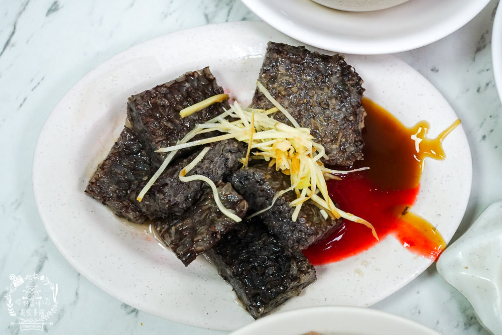 高雄[林天生肉燥飯]鳳山在地人推薦的老字號銷魂豬腦湯!中華夜市美食推薦!