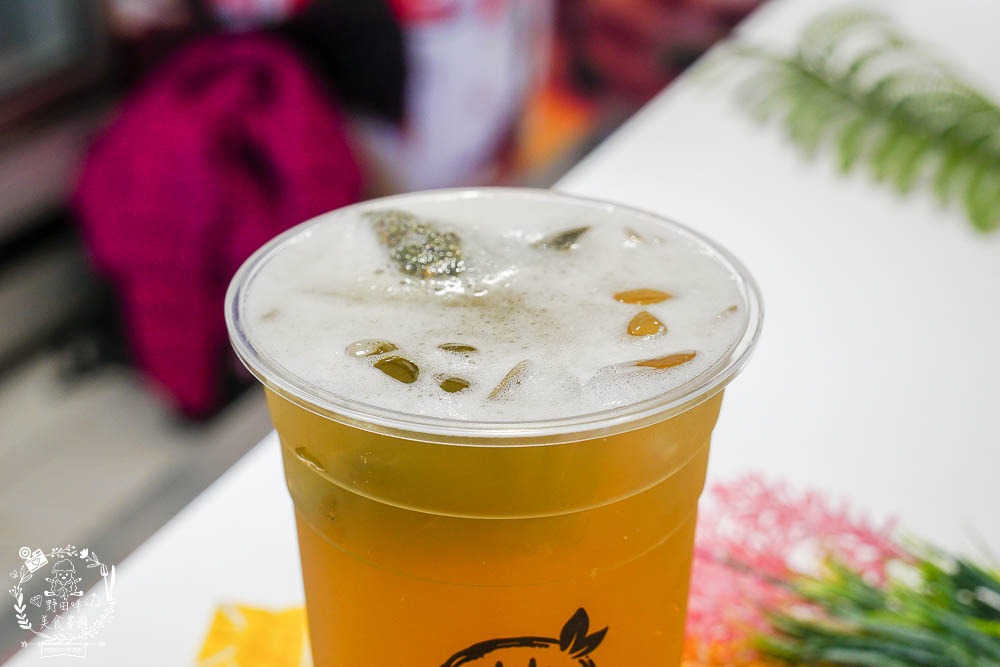 高雄[林紅茶專賣店建工店]純天然香水鮮奶茶可以喝出漸層口味?高CP值的超搞剛手炒糖喝起來很安心!