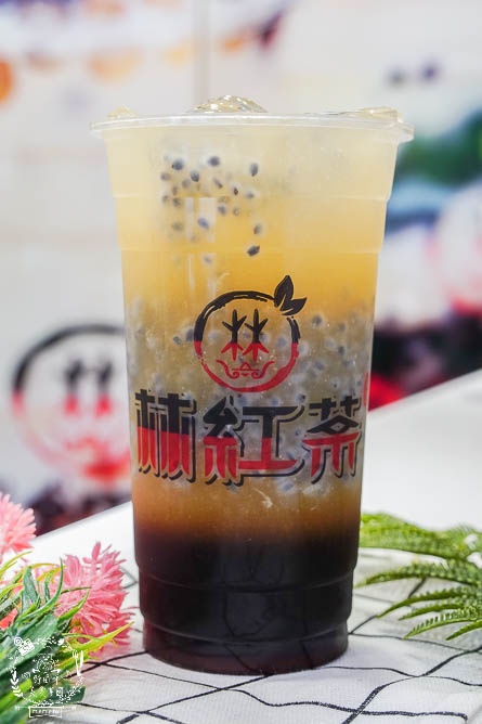 高雄[林紅茶專賣店建工店]純天然香水鮮奶茶可以喝出漸層口味?高CP值的超搞剛手炒糖喝起來很安心!