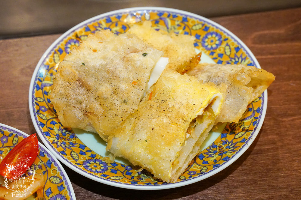 高雄[桂桃嬤販麵洋行]超復古的馬來西亞麵攤來到文山特區囉!肉骨茶麵湯頭超銷魂~