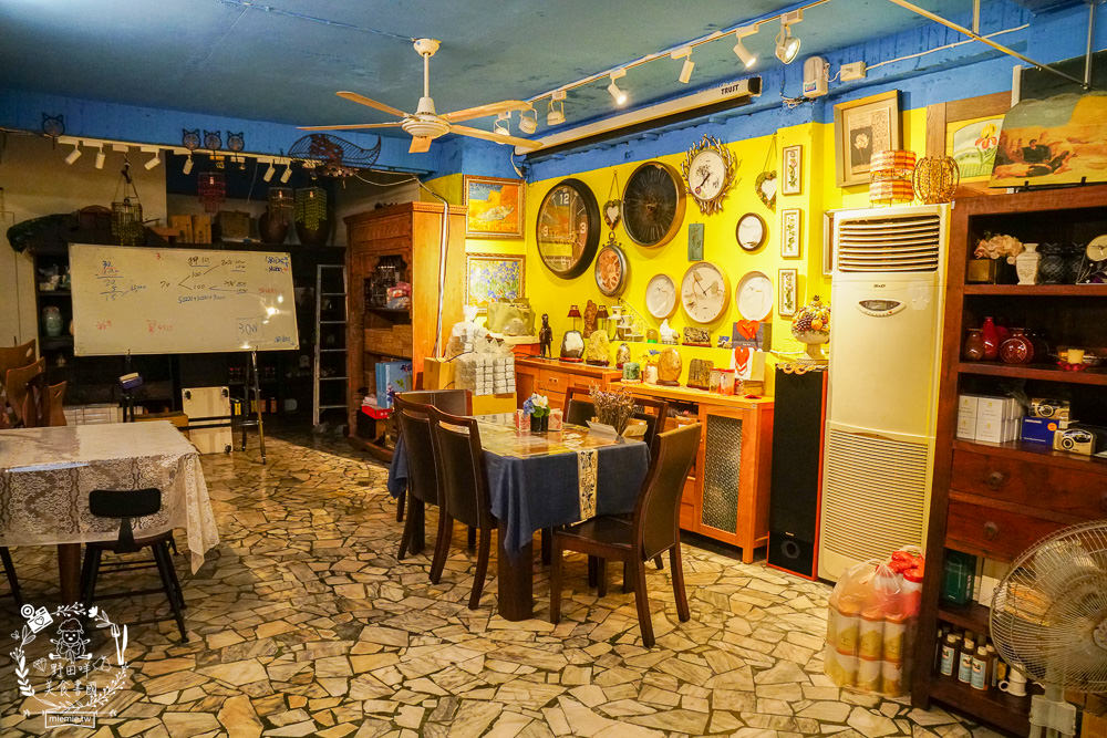 高雄[梵谷藝術咖啡廳]超隱藏版奢華咖啡廳!中式結合西式的藝術品擺設超壯觀!