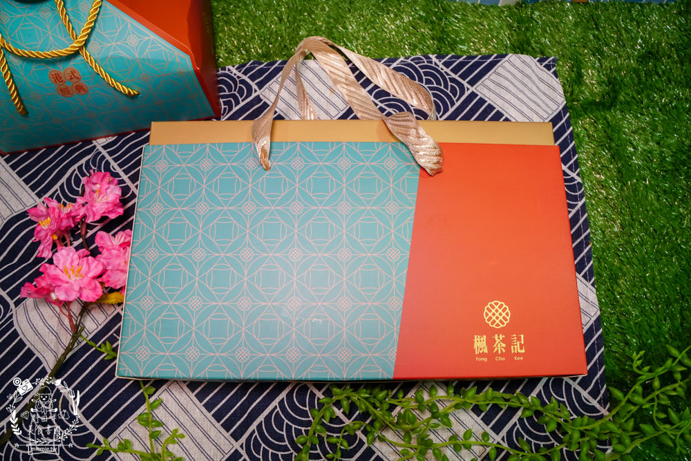 2023月餅推薦[楓茶記月餅]每年秒殺的港式手工菠蘿蛋黃酥+超爆漿的流心奶黃月餅!