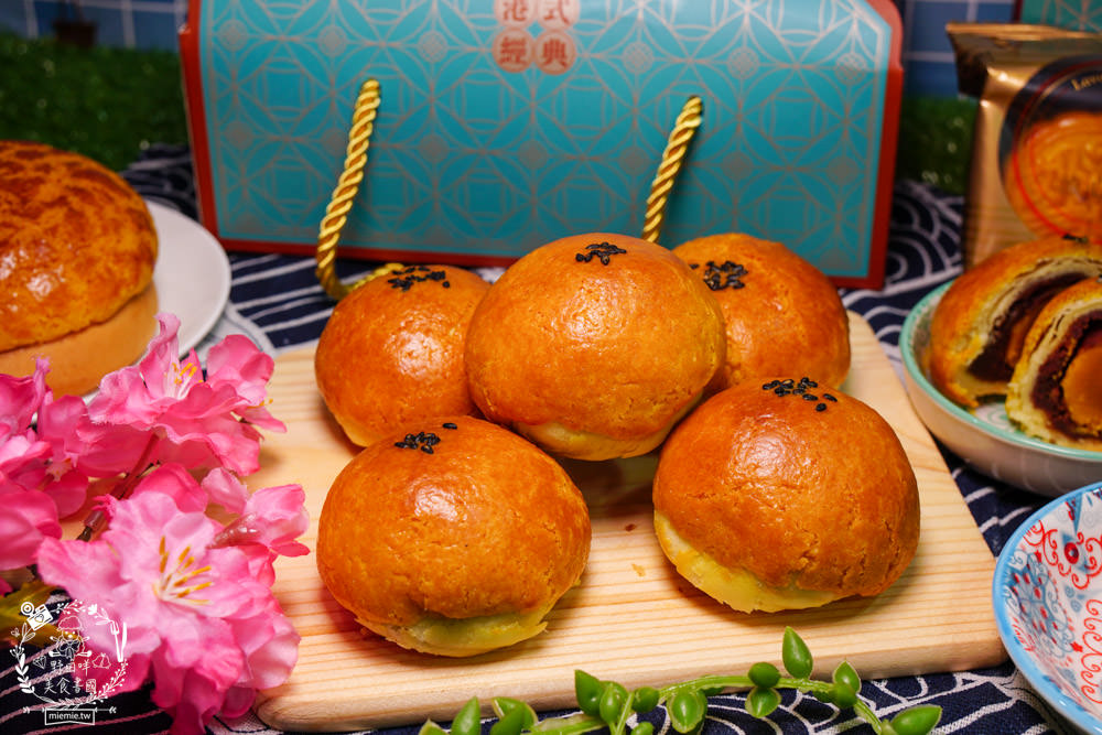 2023月餅推薦[楓茶記月餅]每年秒殺的港式手工菠蘿蛋黃酥+超爆漿的流心奶黃月餅!