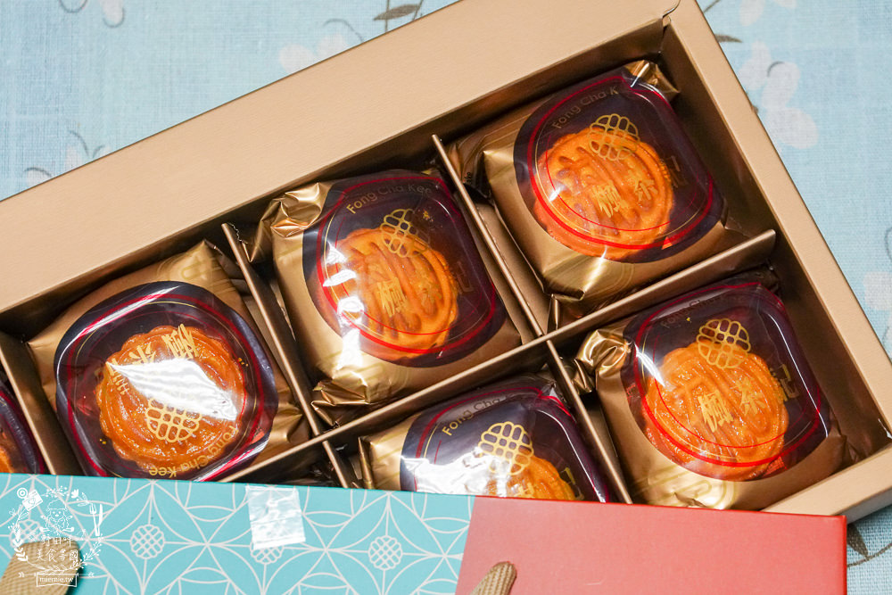 2022月餅推薦[楓茶記]新推出超濃郁洪水瀑布黑芝麻流心月餅!每年秒殺的港式手工菠蘿蛋黃酥+超爆漿的流心奶黃月餅