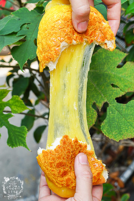 高雄[楓茶記總店冰火菠蘿油]台灣超人氣冰火菠蘿油!邪惡香濃牽絲芝心還不吃爆?