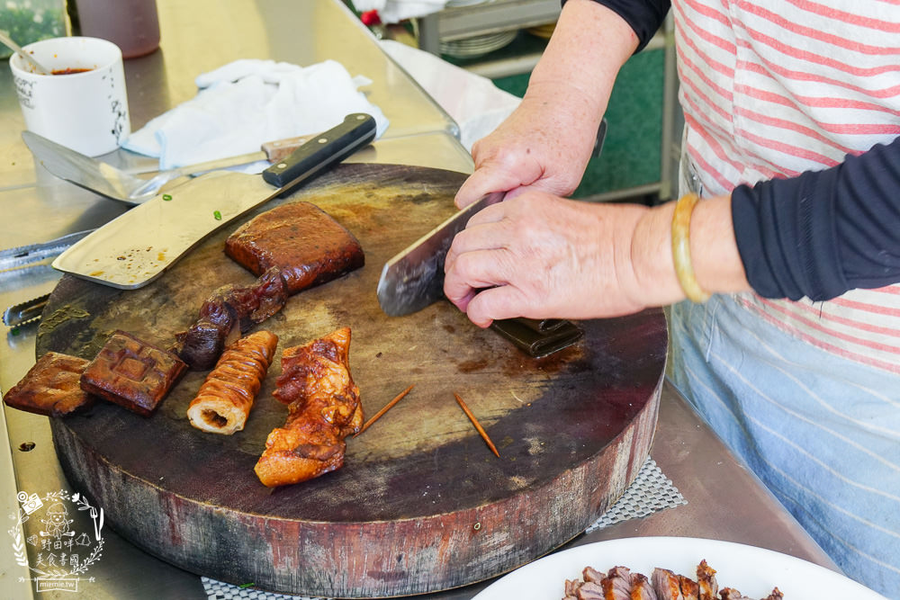 枋寮人氣小吃[榕樹下酸辣湯]30年在地饕客推薦的好滋味!人氣水餃常常提早完售!酸辣湯老饕必點!