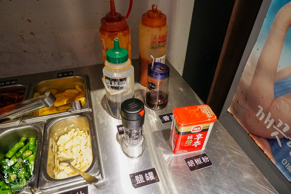 高雄[槿韓食堂韓式料理吃到飽]32種韓國料理吃到飽!怕辣的人也敢吃?!順便一起愛的迫降吧!