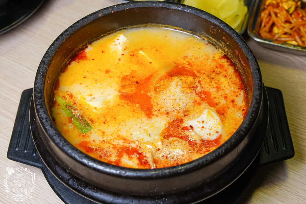 高雄[槿韓食堂韓式料理吃到飽]32種韓國料理吃到飽!怕辣的人也敢吃?!順便一起愛的迫降吧!