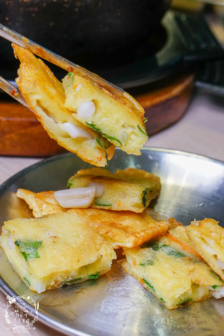 高雄[槿韓食堂韓式料理吃到飽]32種韓國料理吃到飽!怕辣的人也敢吃?!順便一起愛的迫降吧!