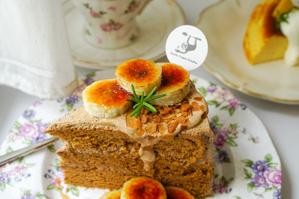 鳳山隱藏版咖啡廳[樹苒小鎮咖啡甜點店]純白簡約的浪漫下午茶甜點店!漫步調享受慵懶時光