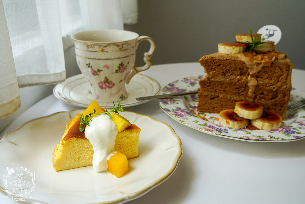 鳳山隱藏版咖啡廳[樹苒小鎮咖啡甜點店]純白簡約的浪漫下午茶甜點店!漫步調享受慵懶時光