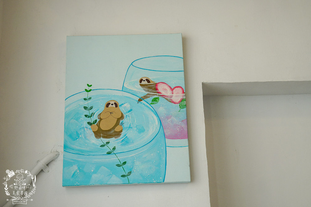 鳳山隱藏版咖啡廳[樹苒小鎮咖啡甜點店]純白簡約的浪漫下午茶甜點店!漫步調享受慵懶時光