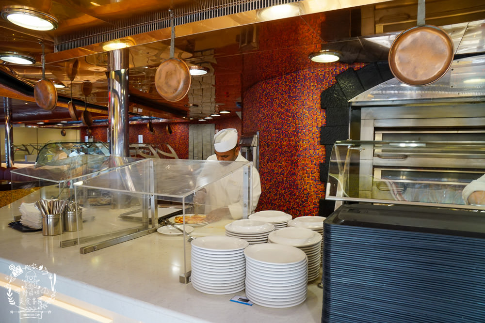 高雄郵輪2023!歌詩達郵輪莎倫娜號開箱!海上假期暢遊日本沖繩+石垣島+宮古島價錢與日期|第三、四人6900元起