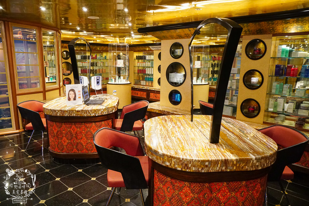 高雄郵輪2023!歌詩達郵輪莎倫娜號開箱!海上假期暢遊日本沖繩+石垣島+宮古島價錢與日期|第三、四人6900元起