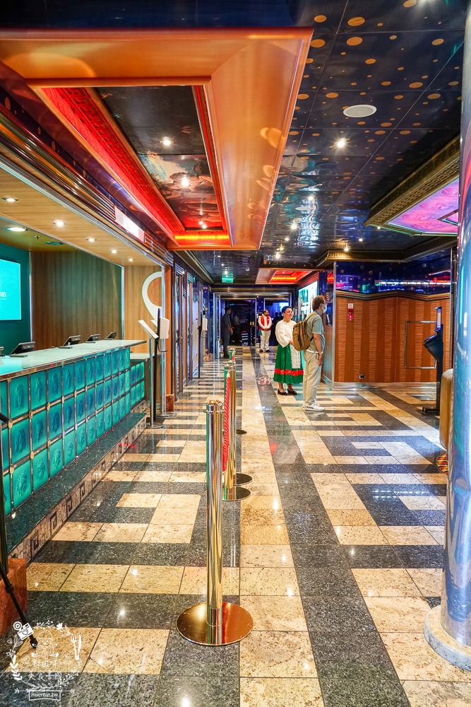 高雄郵輪2023!歌詩達郵輪莎倫娜號開箱!海上假期暢遊日本沖繩+石垣島+宮古島價錢與日期|第三、四人6900元起