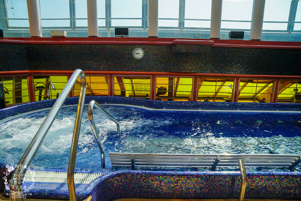 高雄郵輪2023!歌詩達郵輪莎倫娜號開箱!海上假期暢遊日本沖繩+石垣島+宮古島價錢與日期|第三、四人6900元起