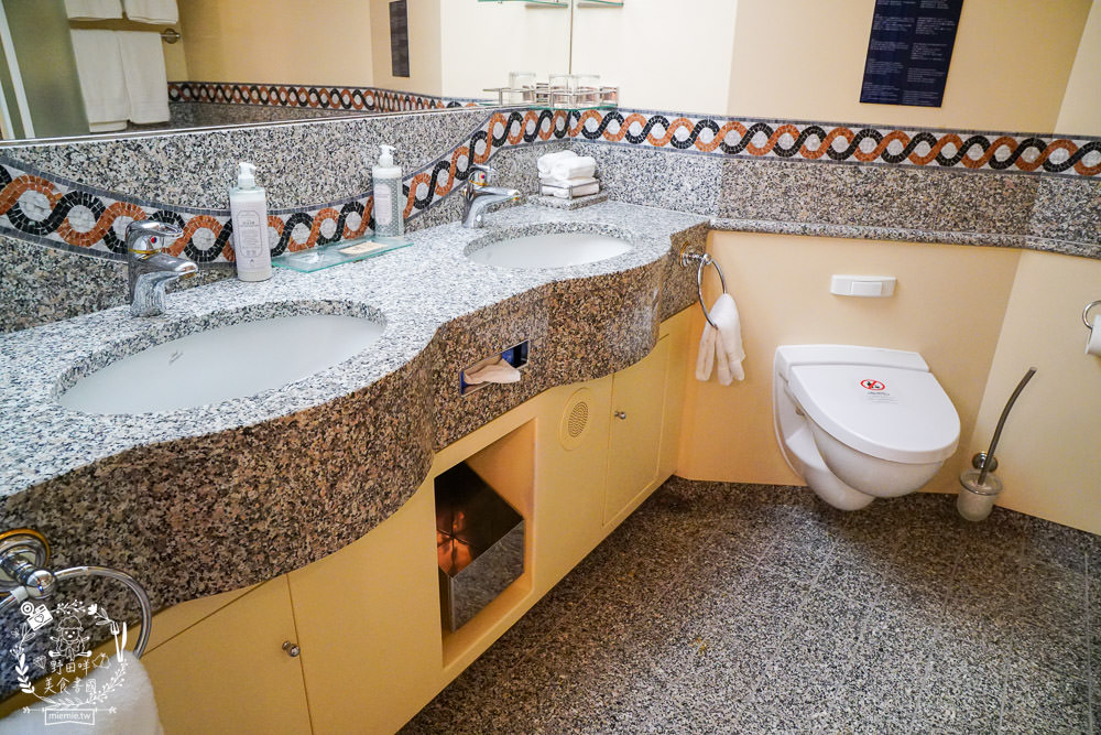 高雄郵輪2023!歌詩達郵輪莎倫娜號開箱!海上假期暢遊日本沖繩+石垣島+宮古島價錢與日期|第三、四人6900元起