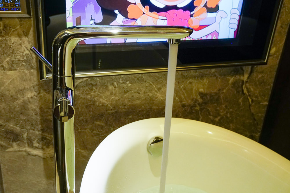 高雄鳳山歐閣精品汽車旅館|全新開幕別緻汽旅|55吋液晶電視|蒸氣放鬆設備