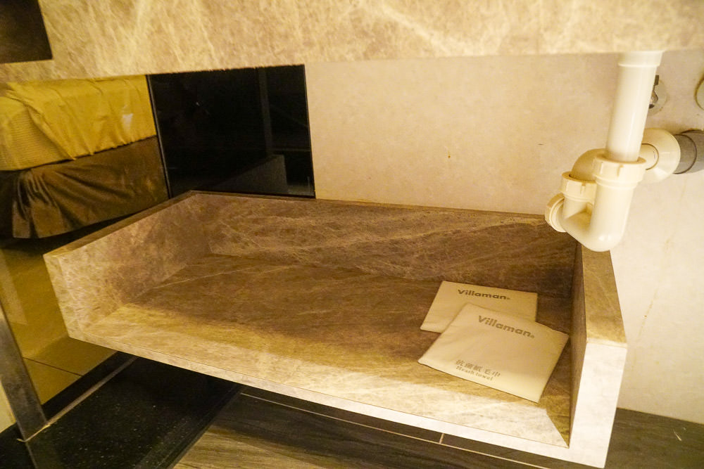 高雄鳳山歐閣精品汽車旅館|全新開幕別緻汽旅|55吋液晶電視|蒸氣放鬆設備