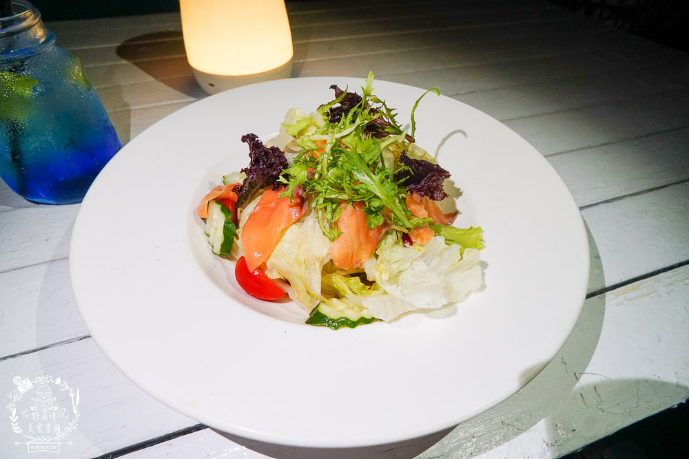 高雄[比爾比夫熟成牛排海景餐廳]22號碼頭超浪漫景觀餐廳!絢麗燈光絕美動人!