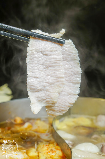 高雄汕頭泉成沙茶潮鍋(青海店)傳承一甲子的美味!推出強大壽喜肉燥飯+牛丼自助吧爽爽吃到飽 - 第47張圖 高雄汕頭泉成沙茶潮鍋(青海店)傳承一甲子的美味!推出強大壽喜肉燥飯+牛丼自助吧爽爽吃到飽
