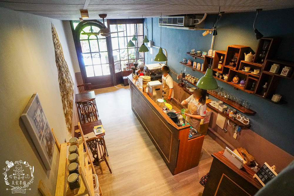 高雄[沒有包裝咖啡廳輕食料理]新崛江熱門IG打卡網美店!鬆軟司康香甜美味