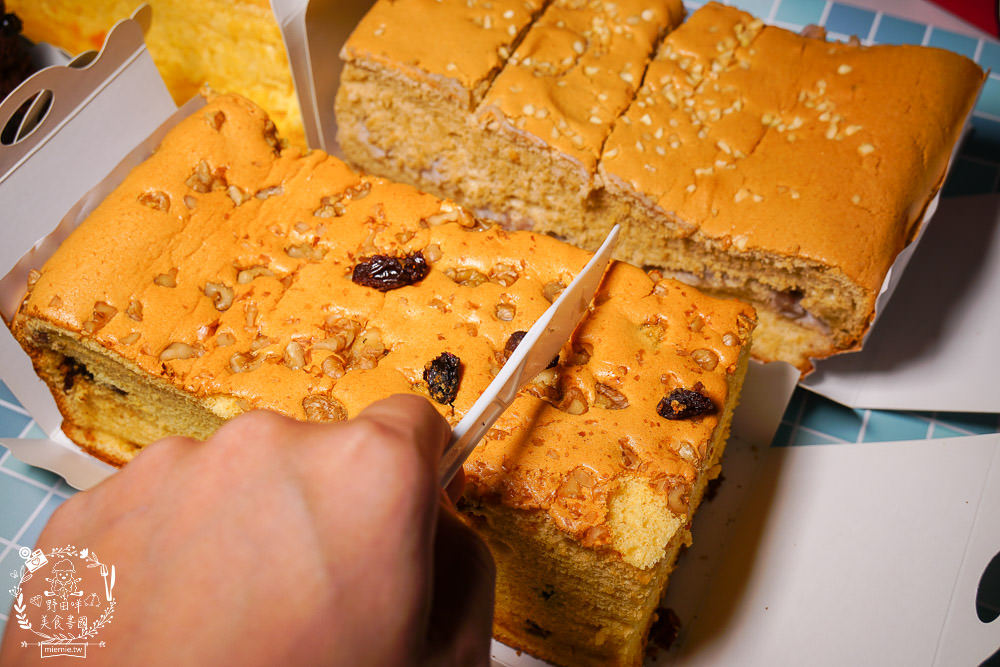 高雄法朗西斯古早味蛋糕搬家囉!早上8點人氣口味立即完售?一定要打電話預定!