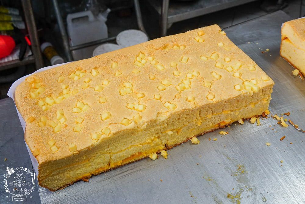 高雄法朗西斯古早味蛋糕搬家囉!早上8點人氣口味立即完售?一定要打電話預定!
