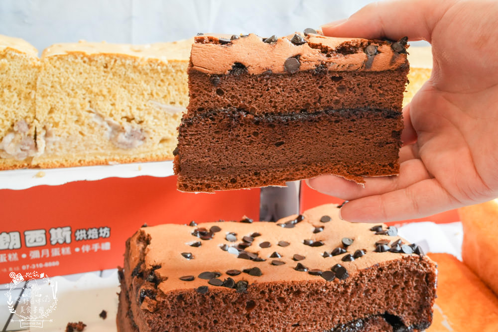 高雄[法朗西斯古早味蛋糕]隱藏在金獅湖市場每天只賣四小時的高CP值古早味蛋糕!