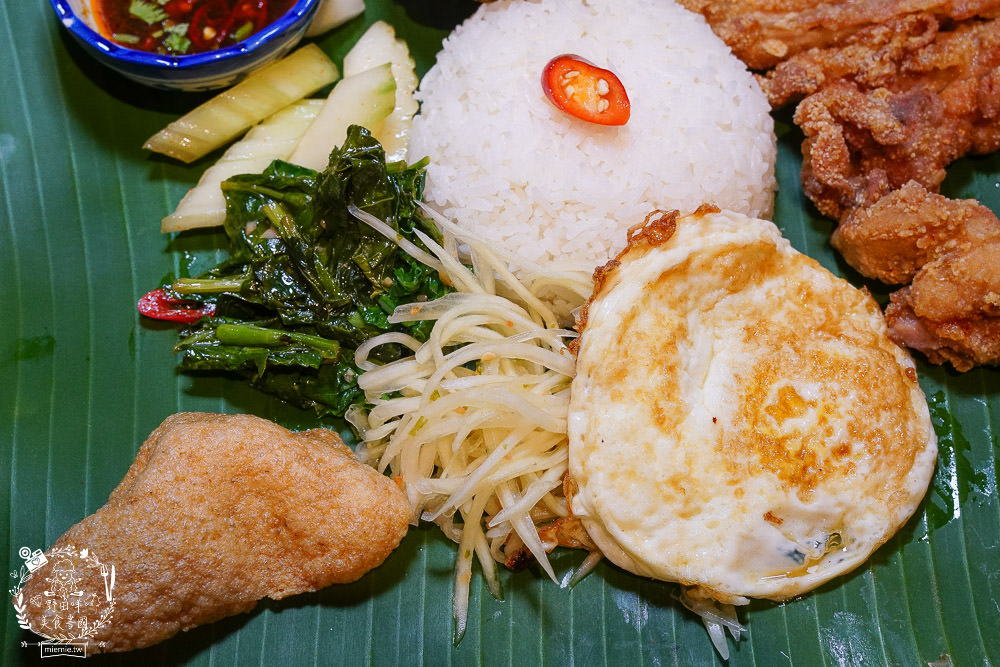 高雄網美餐廳[泰泰餐桌]一個人也可爽吃泰國料理/河堤路絕美餐廳