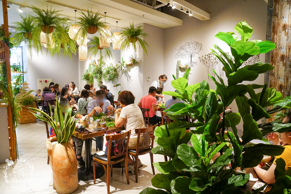 高雄網美餐廳[泰泰餐桌]一個人也可爽吃泰國料理/河堤路絕美餐廳