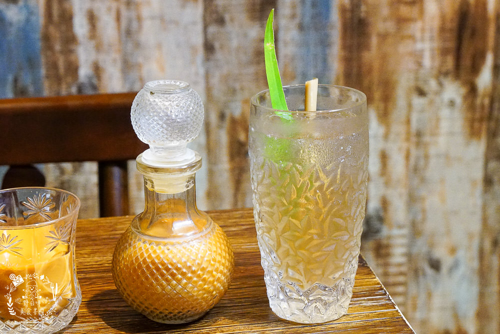高雄網美餐廳[泰泰餐桌]一個人也可爽吃泰國料理/河堤路絕美餐廳
