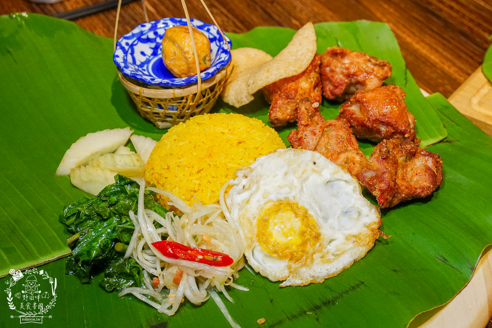 高雄網美餐廳[泰泰餐桌]一個人也可爽吃泰國料理/河堤路絕美餐廳