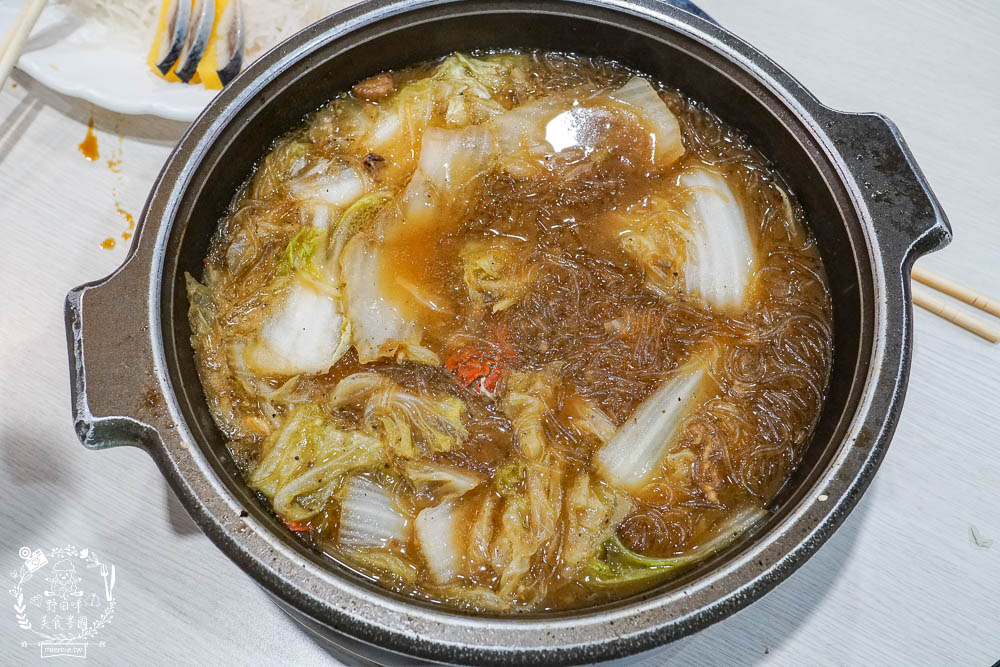 屏東[海味海鮮餐廳]後壁湖超人氣高CP值百元生魚片!合菜料理超澎湃且好停車!