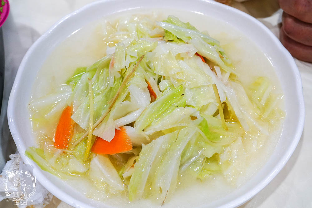 屏東[海味海鮮餐廳]後壁湖超人氣高CP值百元生魚片!合菜料理超澎湃且好停車!