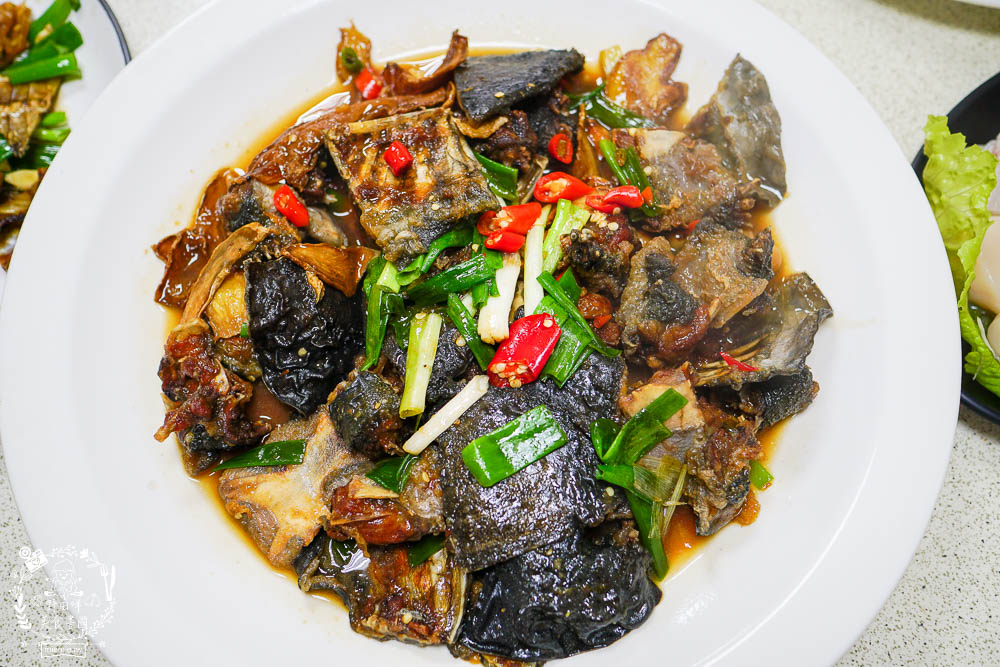 高雄[海旺澎湖海鮮]超多澎湖限定海鮮!無菜單海鮮料理讓人驚艷!超獨特冰花菜震撼味蕾!