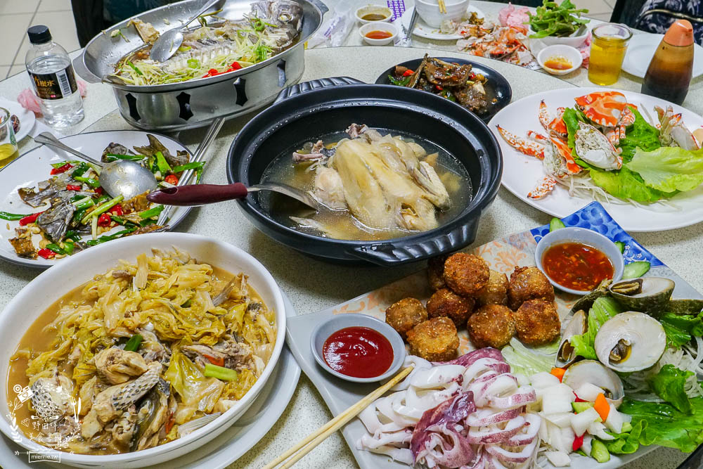 高雄[海旺澎湖海鮮]超多澎湖限定海鮮!無菜單海鮮料理讓人驚艷!超獨特冰花菜震撼味蕾!