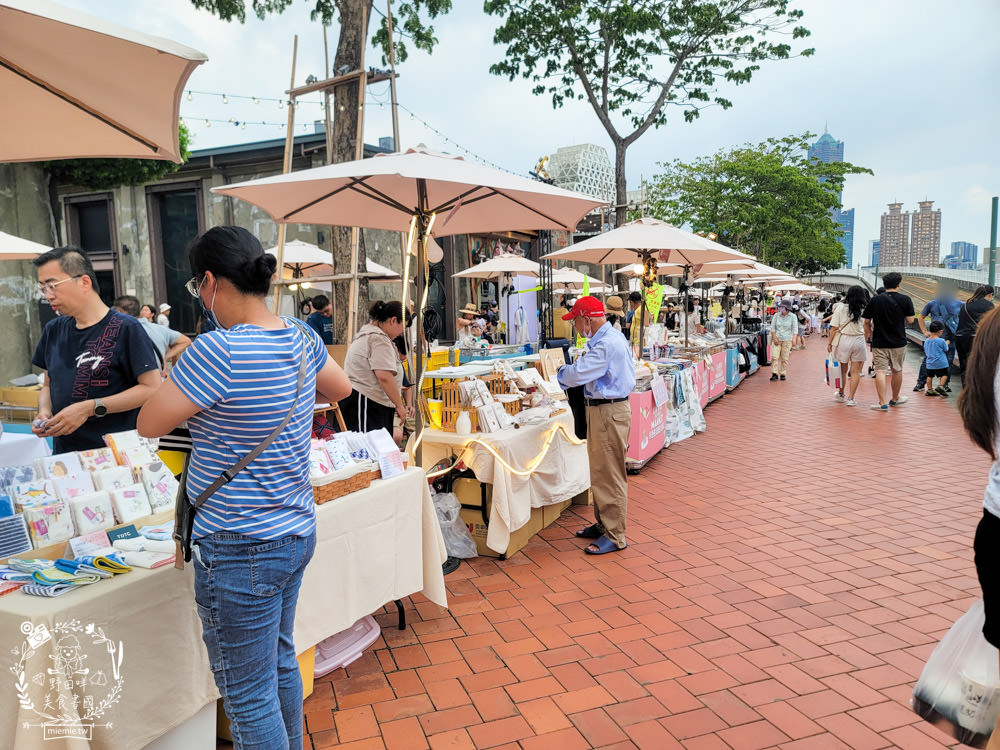 海灘派對•高雄聯萌|貓貓蟲咖波+胖鯊魚鯊西米+蜜柑站長超人氣IP出現高雄流行音樂中心!