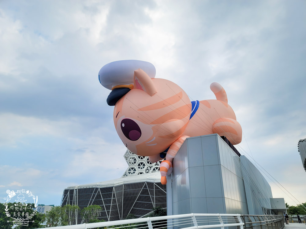 海灘派對•高雄聯萌|貓貓蟲咖波+胖鯊魚鯊西米+蜜柑站長超人氣IP出現高雄流行音樂中心!