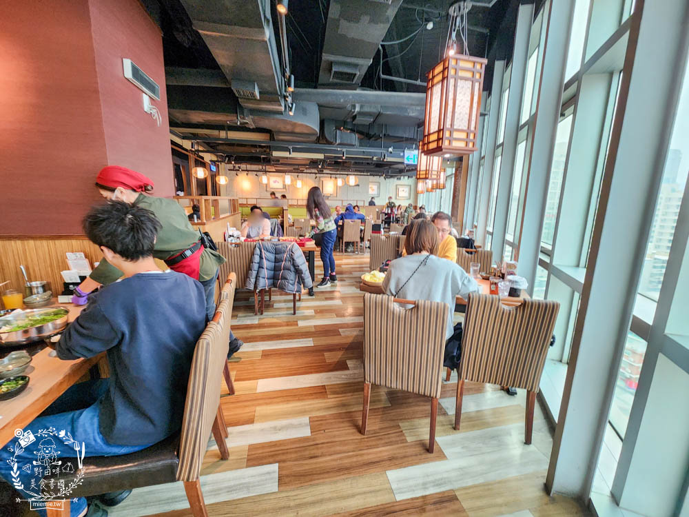 涮乃葉火鍋吃到飽|最低440元就能品嚐到彭湃自助吧!安格斯牛肉銷魂推薦!