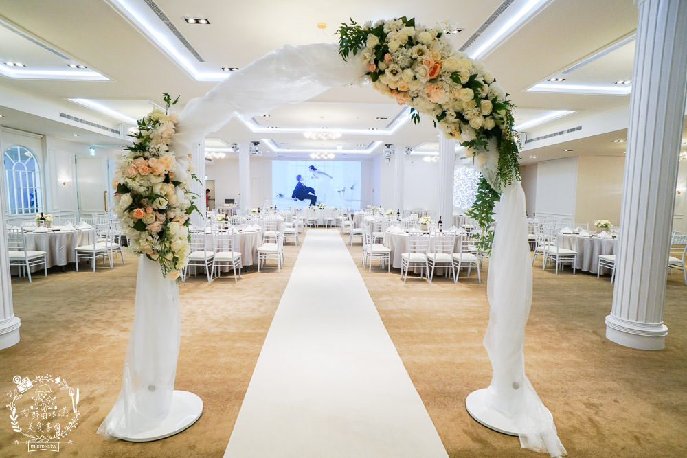 台南婚宴會場[涵花庭會館]超夢幻純白的歐風會館!婚禮場所或節慶活動包場超合適!